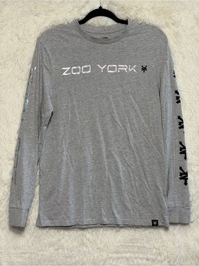 Zoo York Mens Long Sleeve Graphic T-Shirt Size S Grey Skater Streetwear Spellout